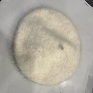 Vintage White Fuzzy Real Rabbit blend Beret Hat